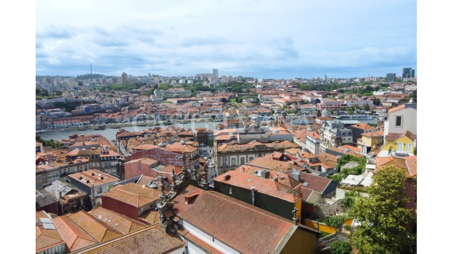 Apartamento T2 para Venda em Cedofeita, Santo Ildefonso, Sé, Miragaia, São Nicolau e Vitória Foto 44