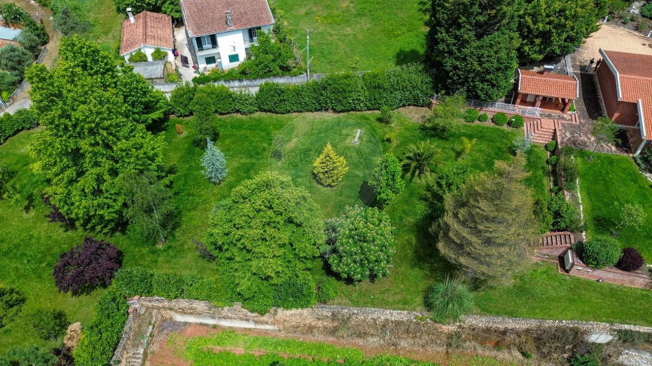 Moradia T6 para Venda em Côja e Barril de Alva Foto 34