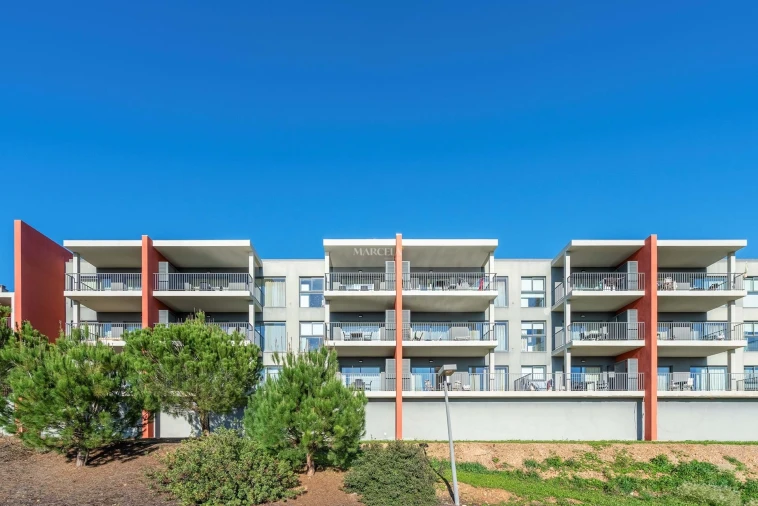 Apartamento T1 para Venda em Mexilhoeira Grande Foto 31