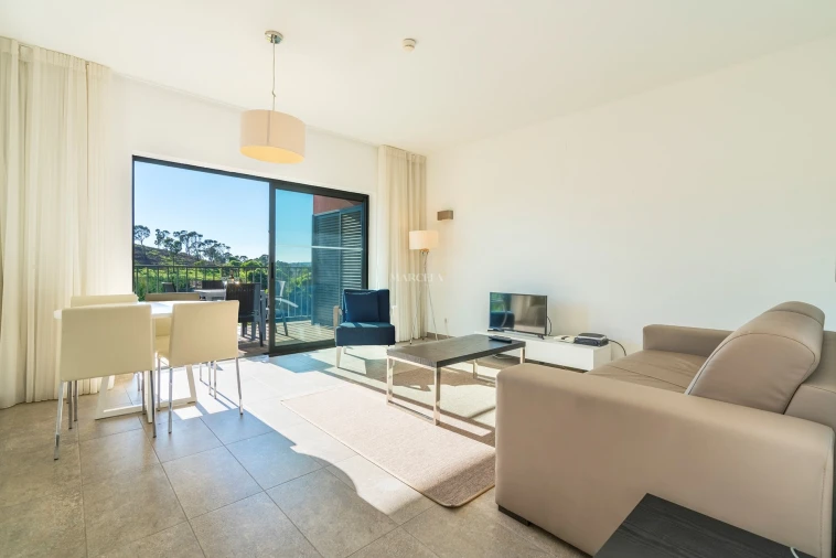 Apartamento T1 para Venda em Mexilhoeira Grande Foto 3