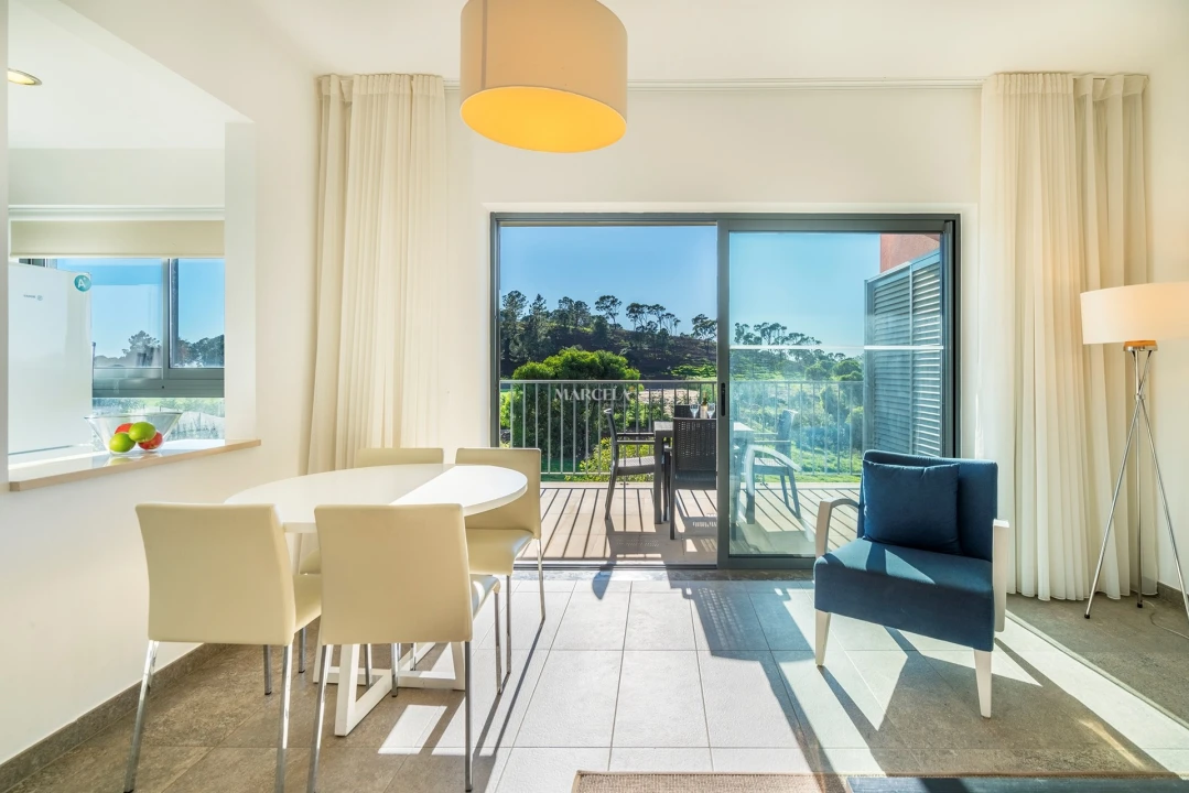 Apartamento T1 para Venda em Mexilhoeira Grande Foto 4