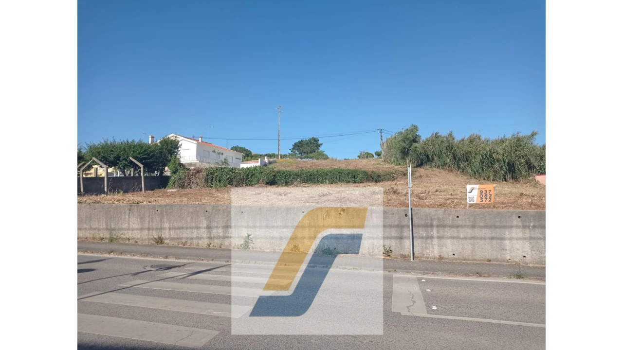 Terreno para Venda em A dos Cunhados e Maceira Foto 9