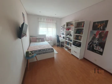 Apartamento T3 para Venda em Oliveira do Douro