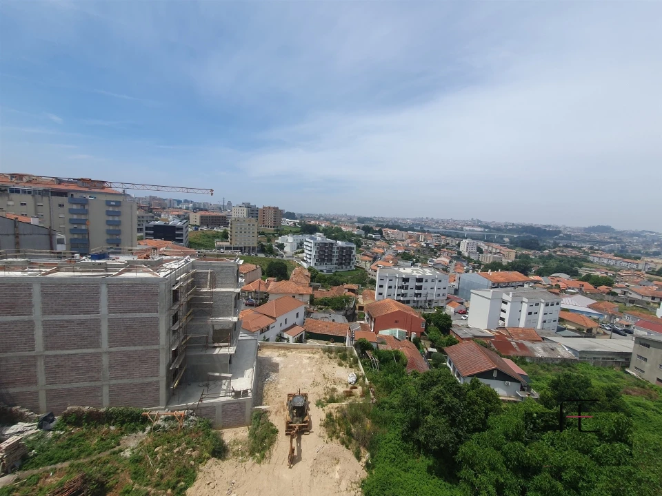 Apartamento T3 para Venda em Oliveira do Douro Foto 15