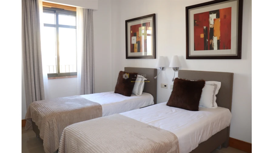 Apartamento T2 para Venda em Quarteira Foto 18