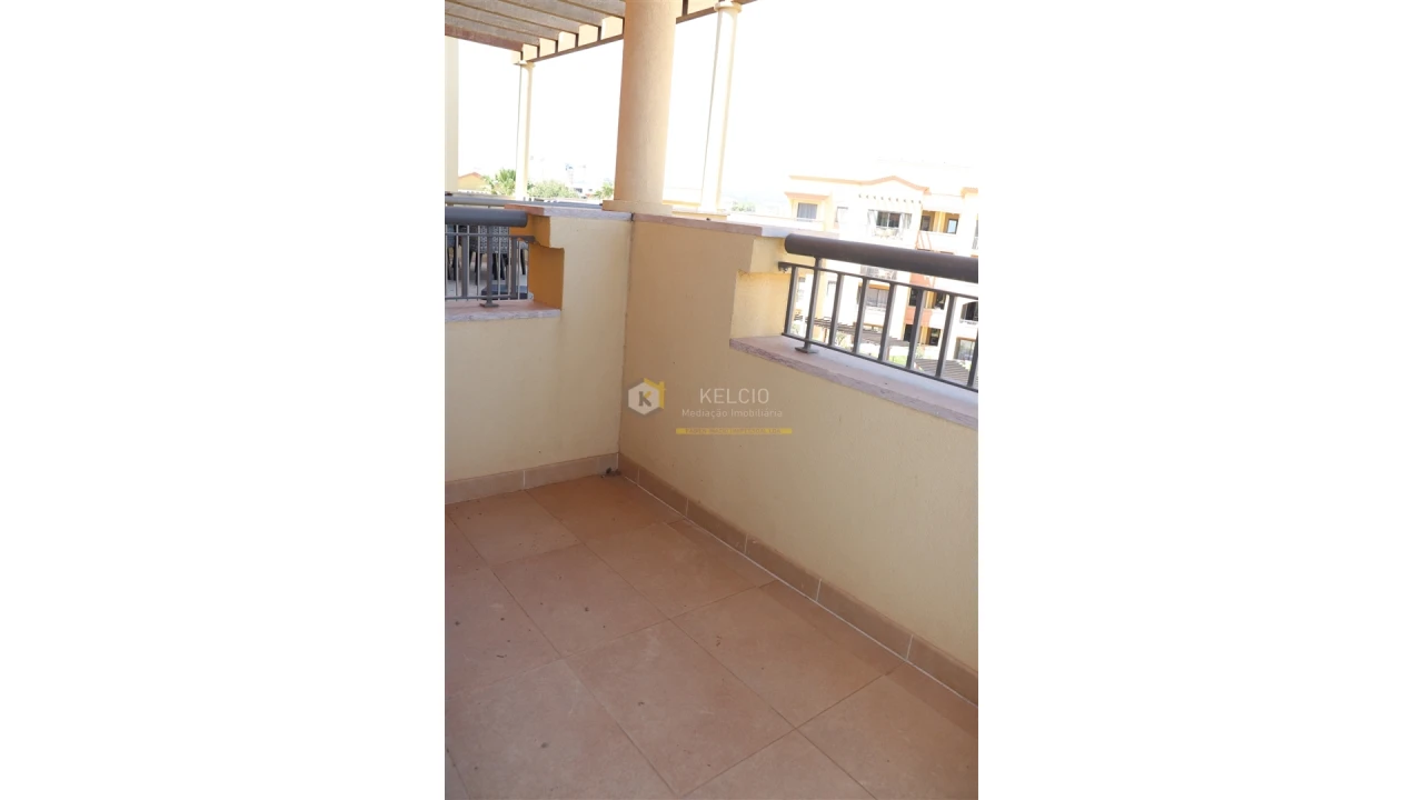 Apartamento T2 para Venda em Quarteira Foto 28