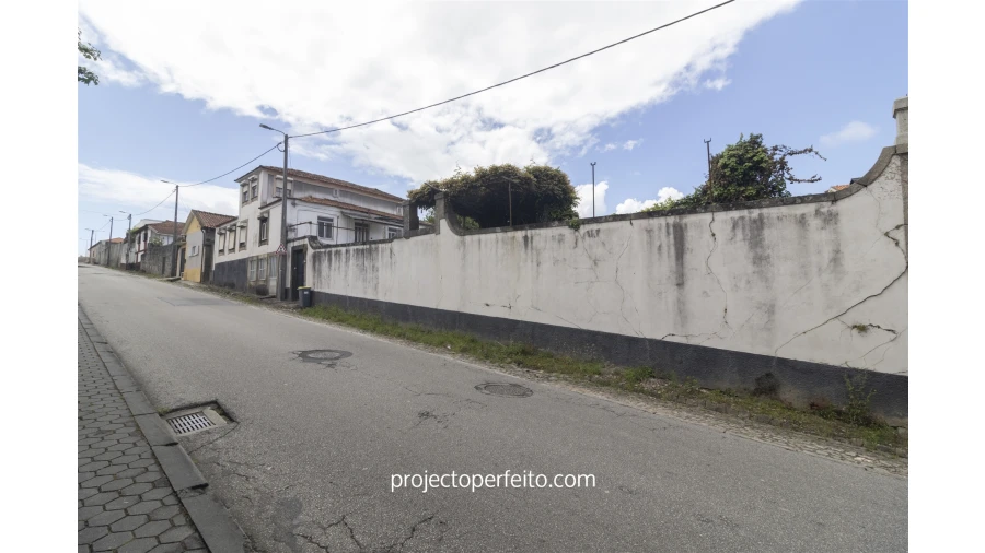 Moradia T5 para Venda em Mafamude e Vilar do Paraíso Foto 2