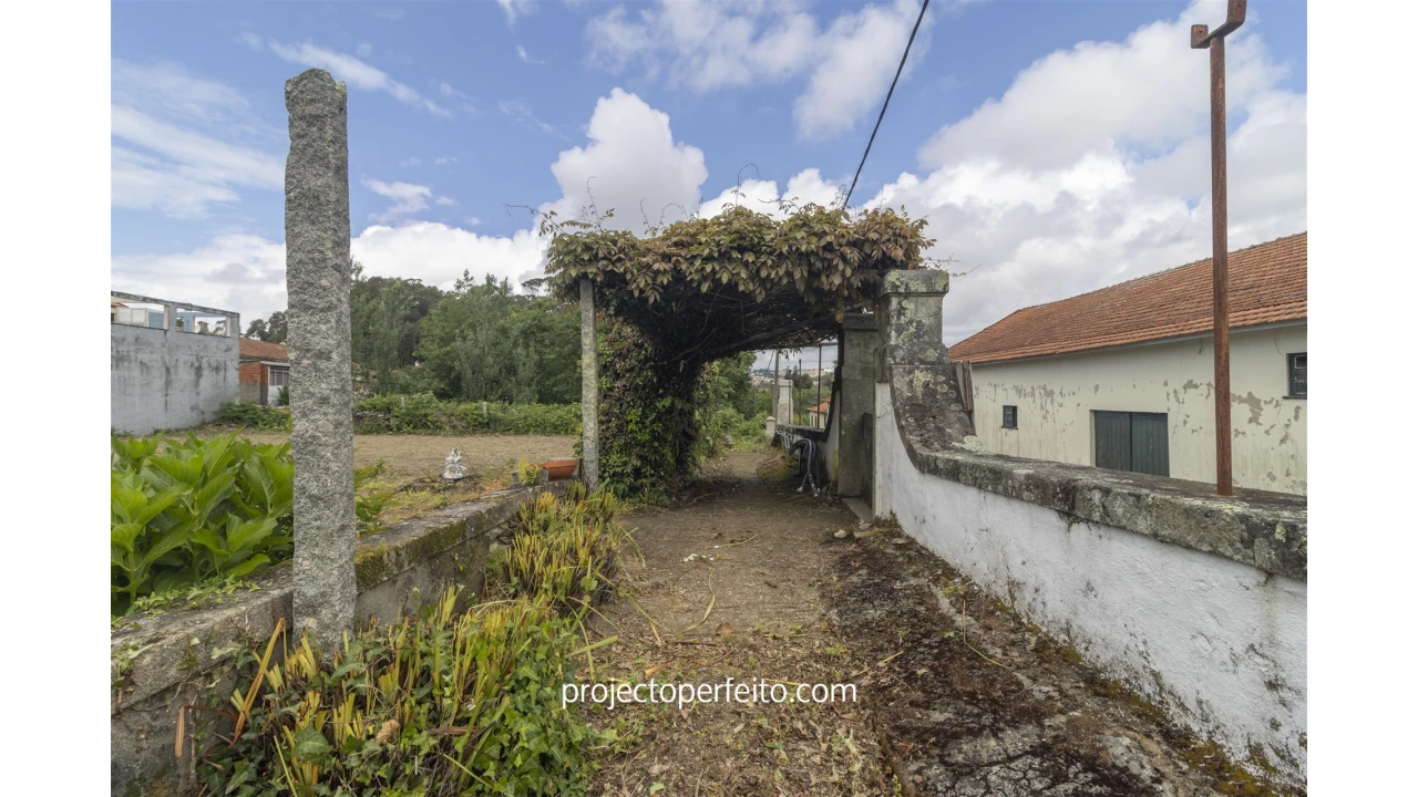 Moradia T5 para Venda em Mafamude e Vilar do Paraíso Foto 3