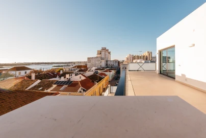 Apartamento T3 para Venda em Faro (Sé e São Pedro)