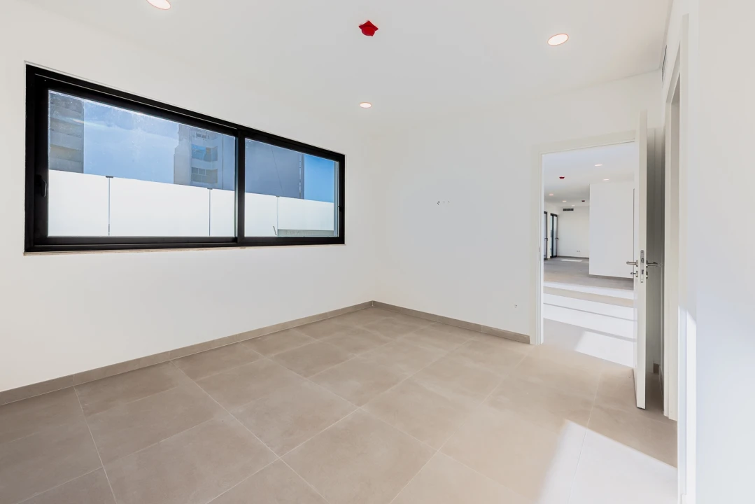 Apartamento T3 para Venda em Faro (Sé e São Pedro) Foto 37
