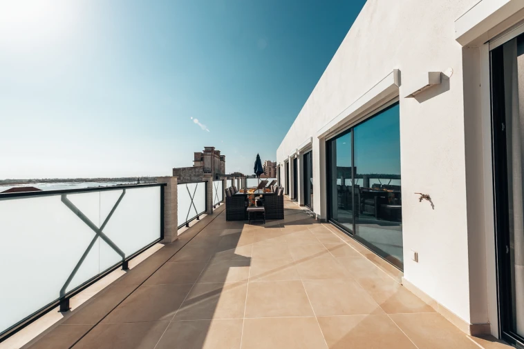 Apartamento T3 para Venda em Faro (Sé e São Pedro) Foto 99