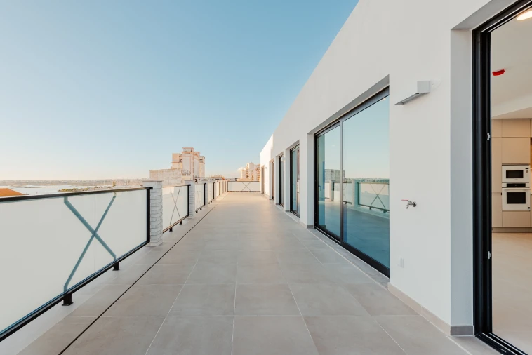 Apartamento T3 para Venda em Faro (Sé e São Pedro) Foto 78