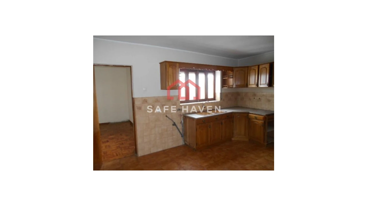 Moradia T6 para Venda em Paços da Serra Foto 4