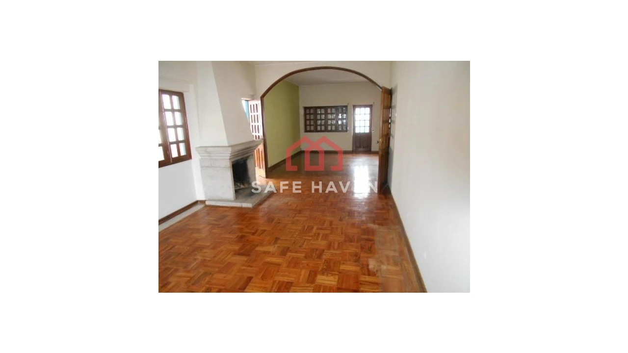 Moradia T6 para Venda em Paços da Serra Foto 8