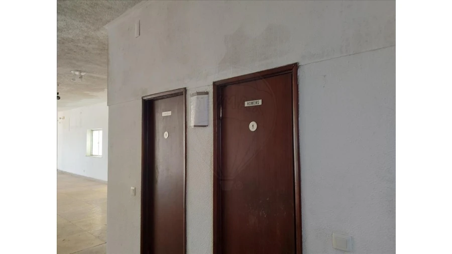 Prédio para Venda em Santiago de Besteiros Foto 22