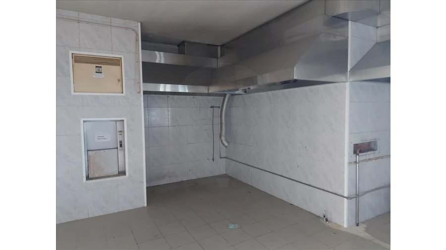 Prédio para Venda em Santiago de Besteiros Foto 19