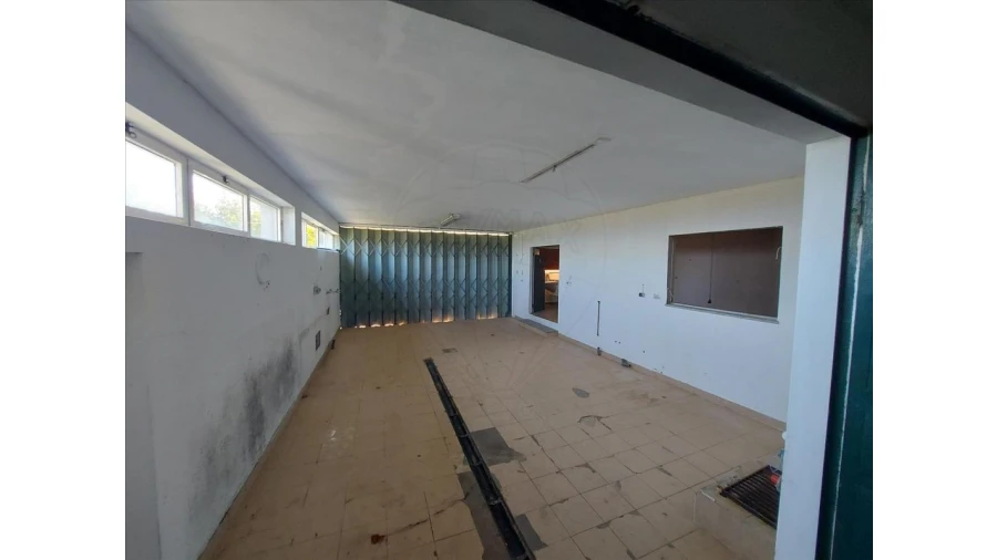 Prédio para Venda em Santiago de Besteiros Foto 33