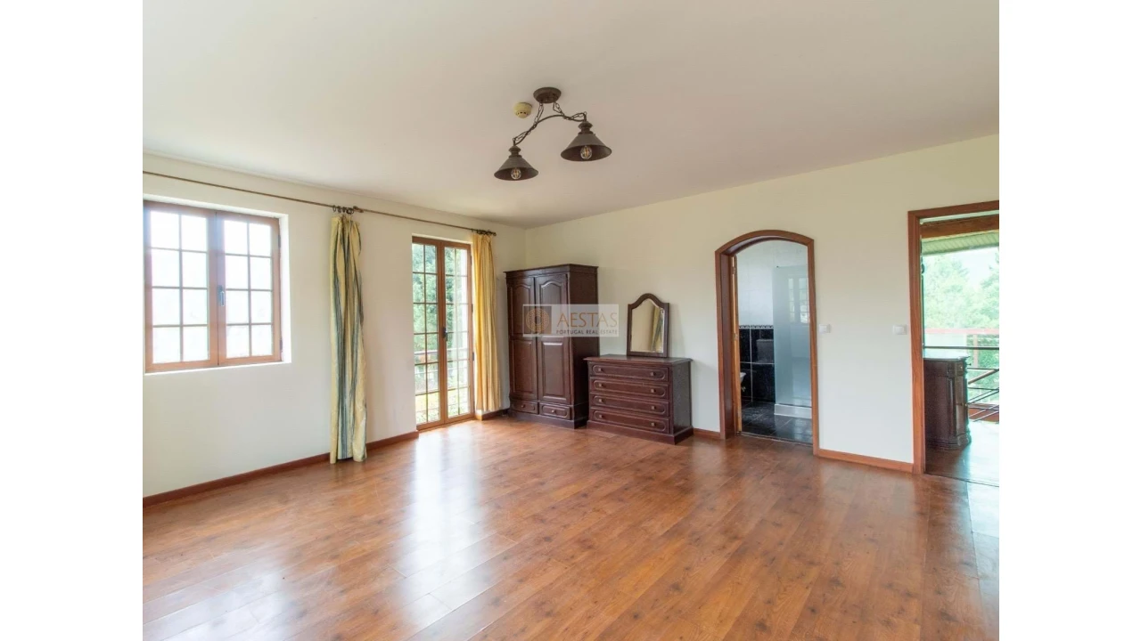 Quinta T7 para Venda em Aguiar de Sousa Foto 32