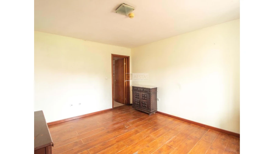 Quinta T7 para Venda em Aguiar de Sousa Foto 44