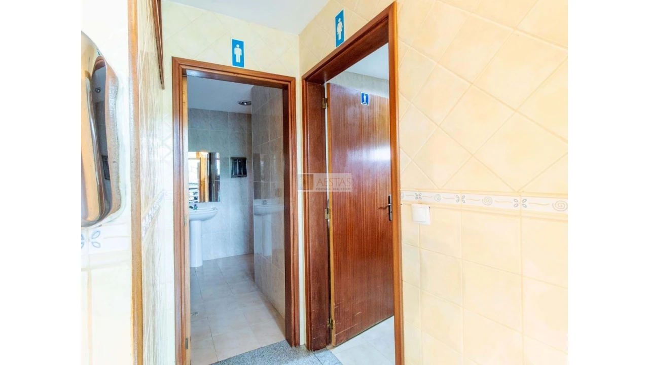 Quinta T7 para Venda em Aguiar de Sousa Foto 17