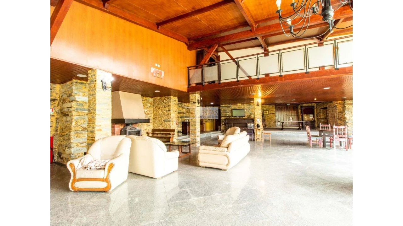 Quinta T7 para Venda em Aguiar de Sousa Foto 6