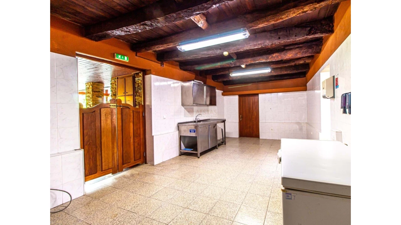 Quinta T7 para Venda em Aguiar de Sousa Foto 15