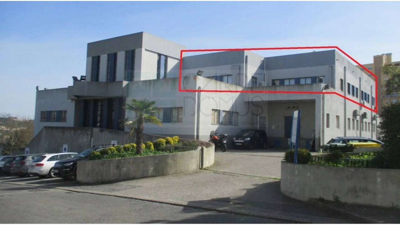 Escritório para Venda em Carnaxide e Queijas Foto 4