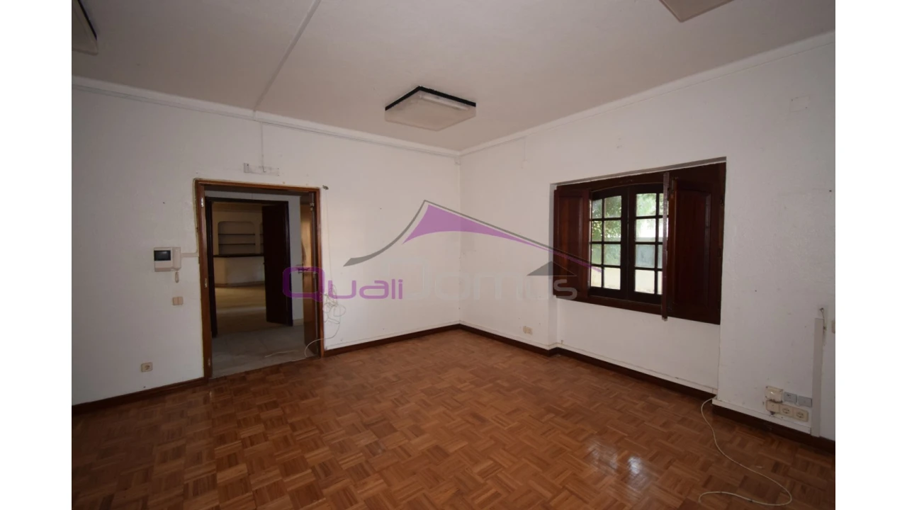 Moradia T4 para Venda em Minde Foto 18