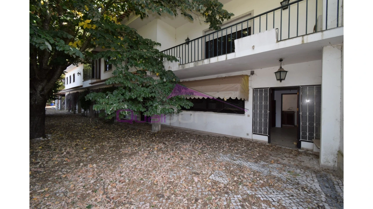 Moradia T4 para Venda em Minde Foto 43