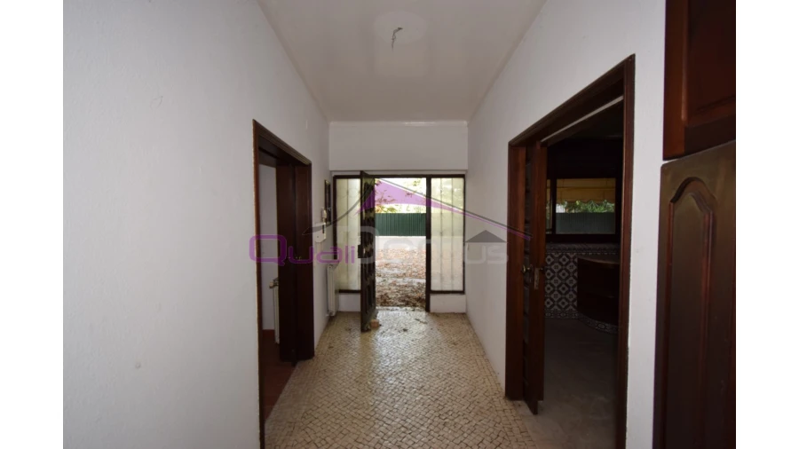 Moradia T4 para Venda em Minde Foto 4