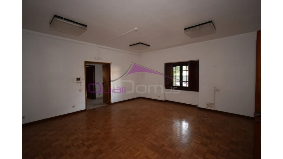 Moradia T4 para Venda em Minde Foto 16