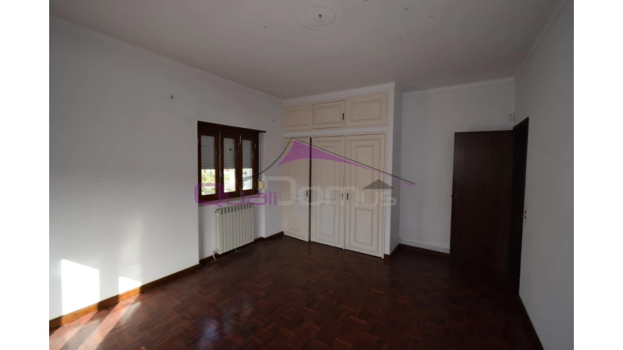 Moradia T4 para Venda em Minde Foto 31