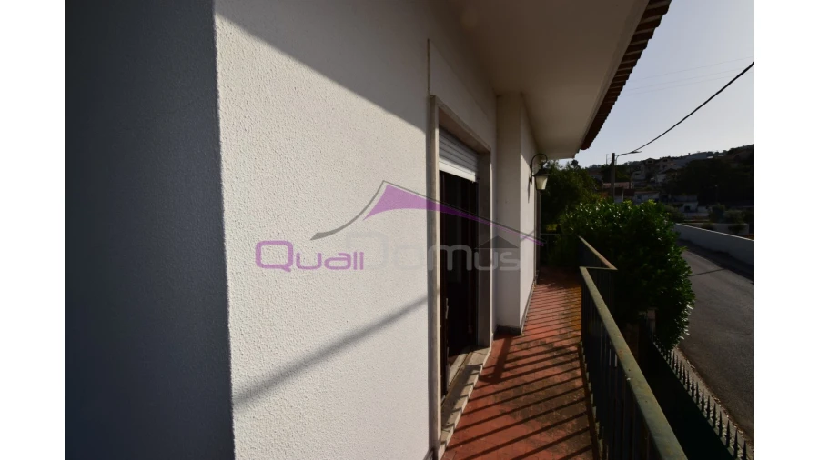 Moradia T4 para Venda em Minde Foto 35