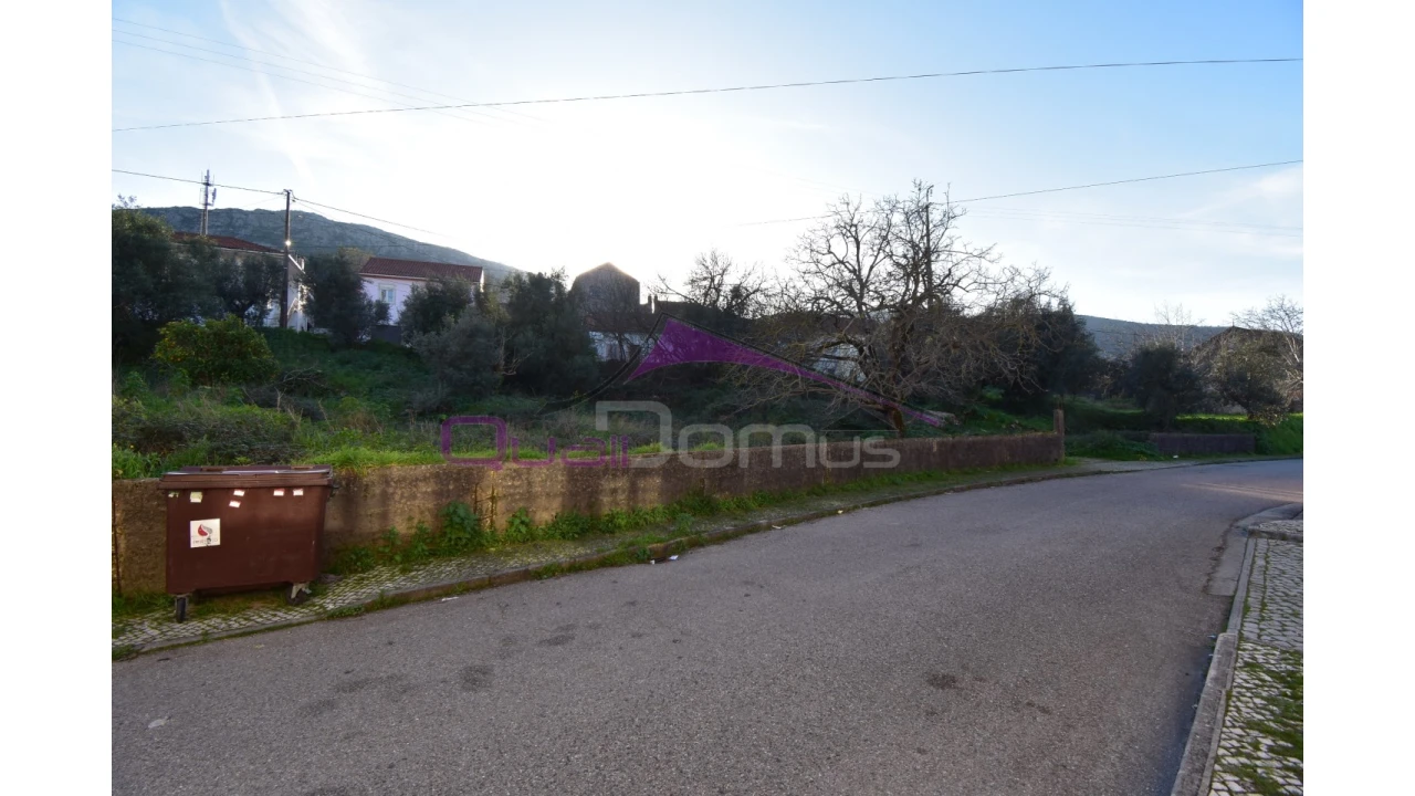 Terreno para Venda em Minde Foto 6