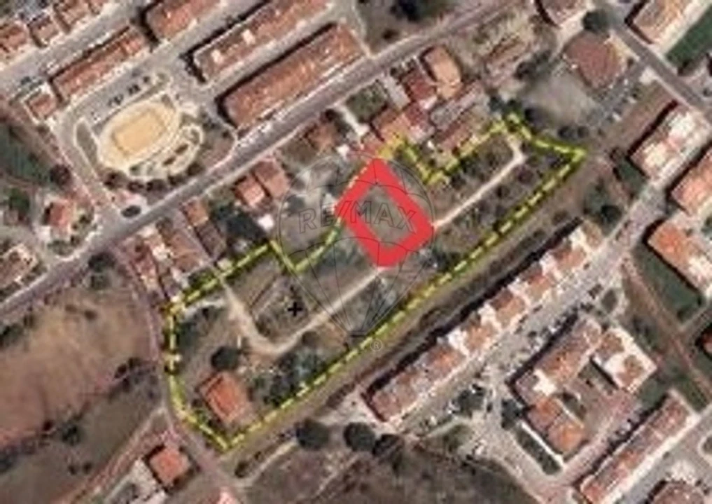 Terreno para Venda em Alverca do Ribatejo e Sobralinho Foto 2