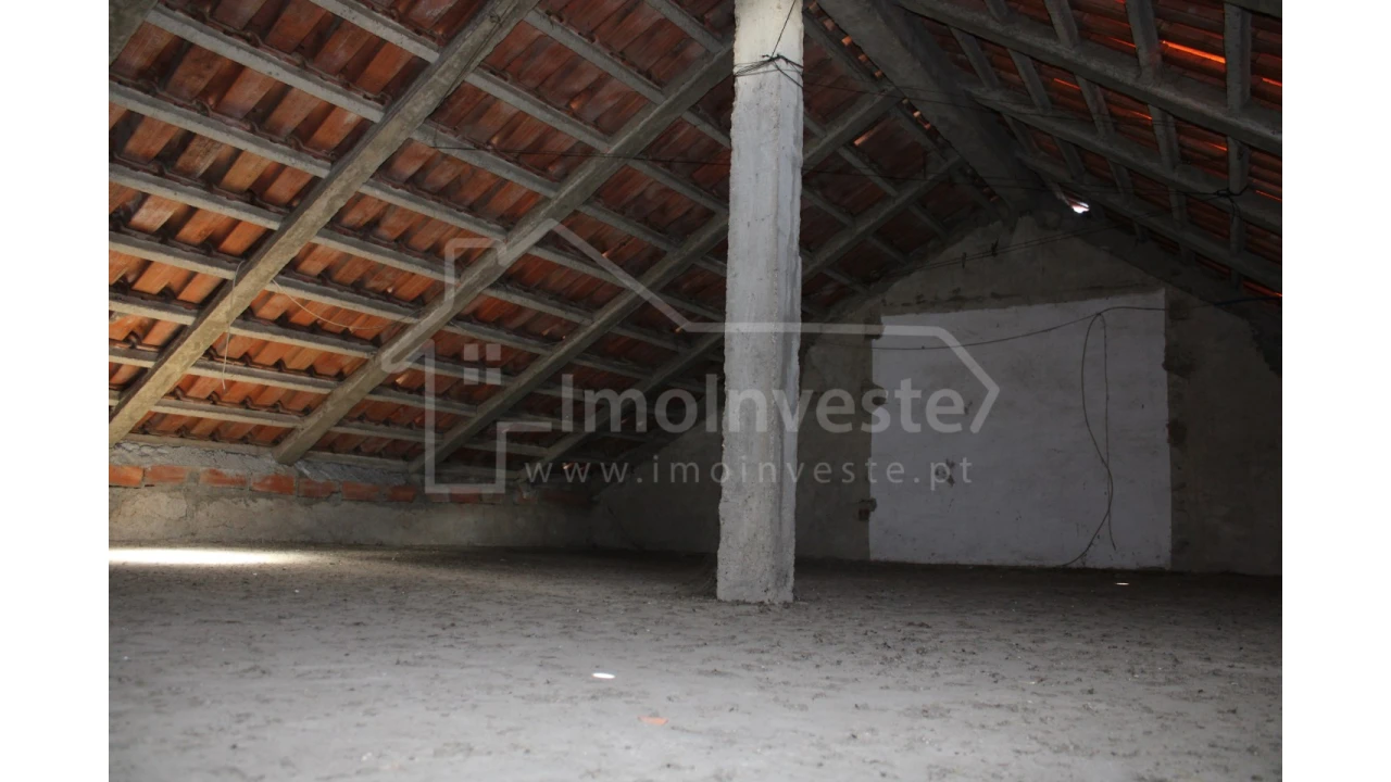 Moradia T4 para Venda em Escalos de Cima e Lousa Foto 6