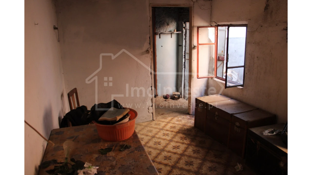 Moradia T3 para Venda em São Vicente da Beira Foto 5