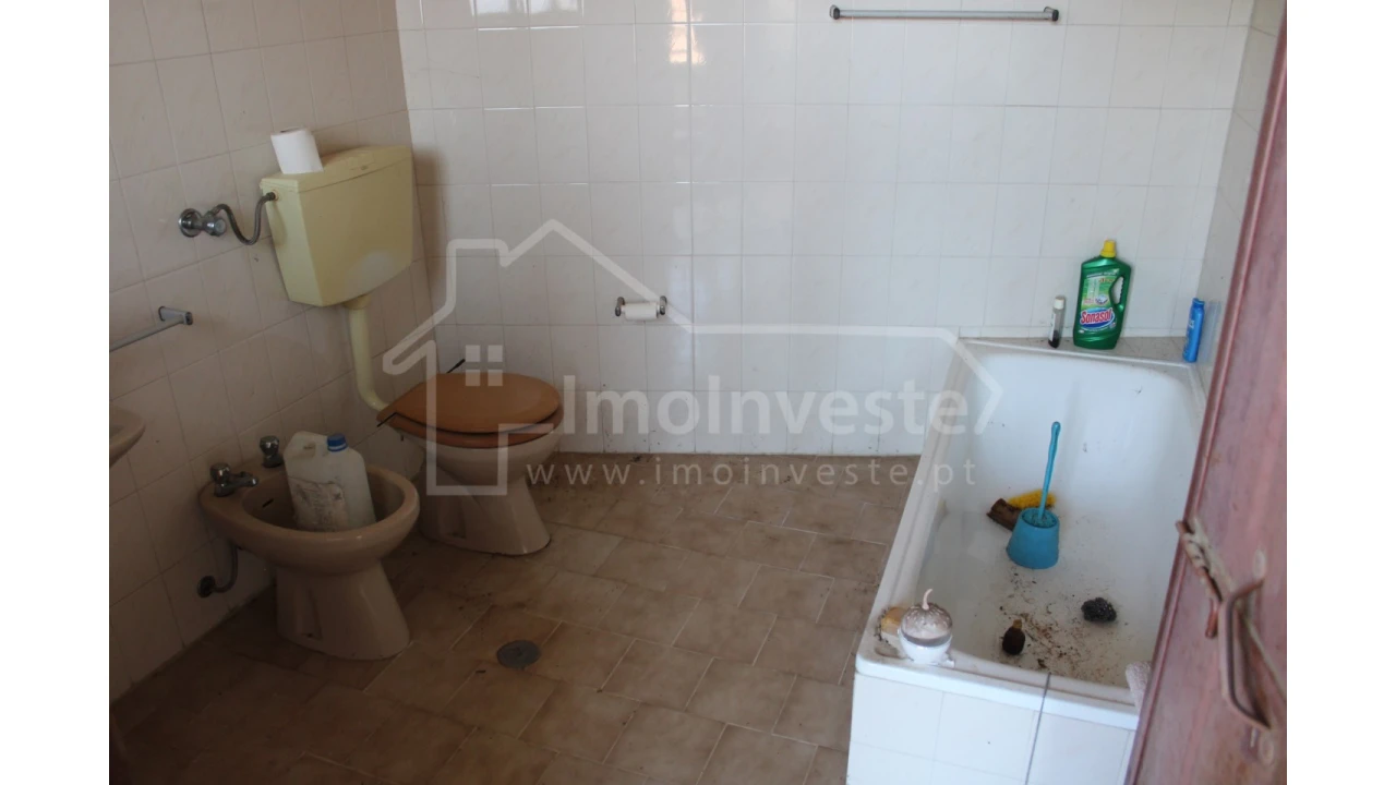 Moradia T3 para Venda em São Vicente da Beira Foto 11