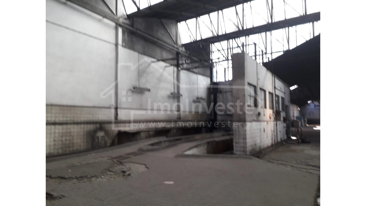 Armazém para Venda em Castelo Branco Foto 2