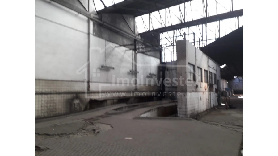 Armazém para Venda em Castelo Branco Foto 2