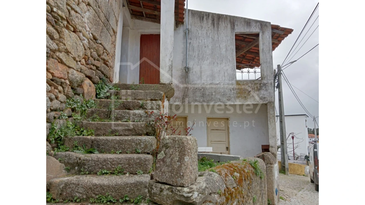 Moradia T3 para Venda em Ninho do Açor e Sobral do Campo Foto 1