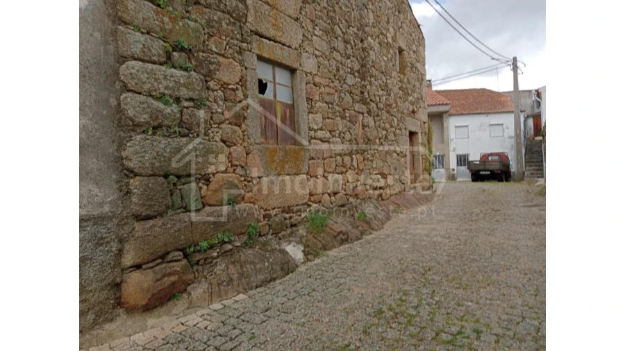 Moradia T3 para Venda em Ninho do Açor e Sobral do Campo Foto 6