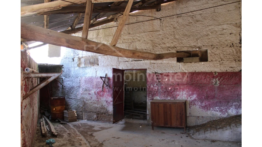 Moradia T3 para Venda em Escalos de Cima e Lousa