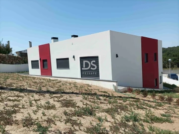 Moradia T3 para Venda em Mafra
