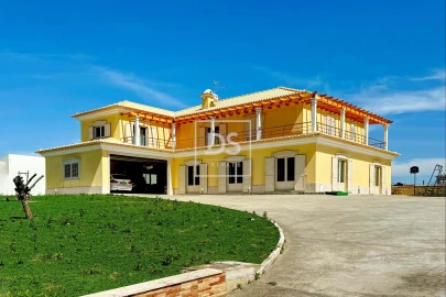 Moradia T4 para Venda em Mafra