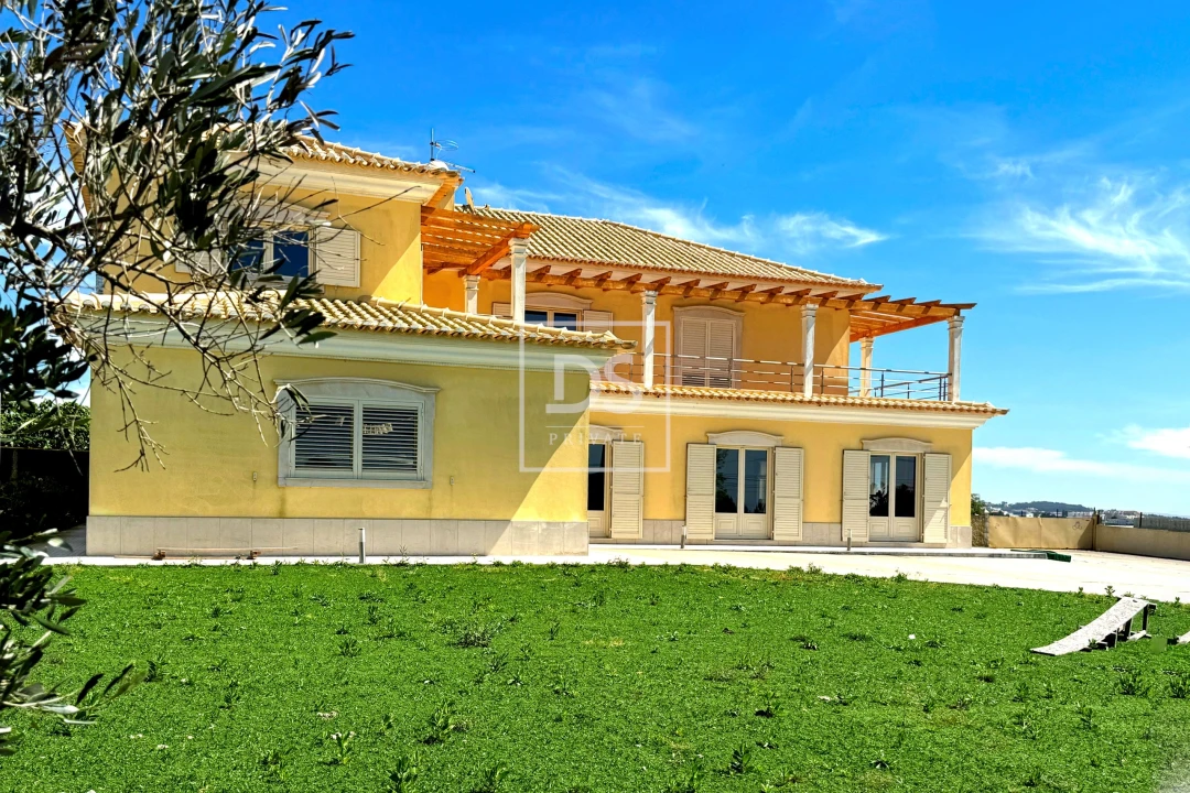 Moradia T4 para Venda em Mafra Foto 3