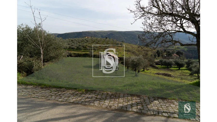 Terreno para Venda em Alfaião Foto 7