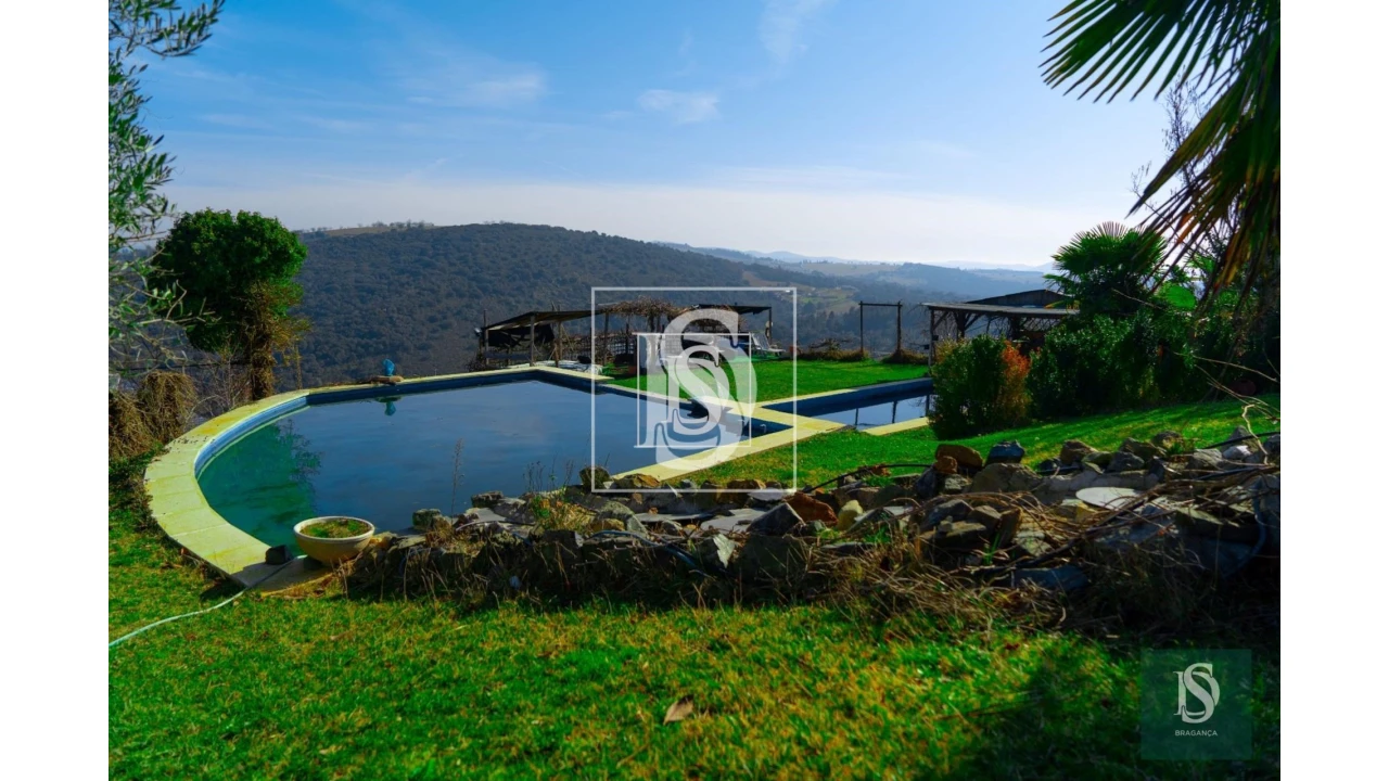 Terreno para Venda em Sé, Santa Maria e Meixedo Foto 9