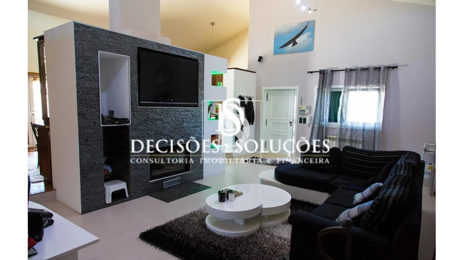 Quinta T5 para Venda em Sé, Santa Maria e Meixedo Foto 4