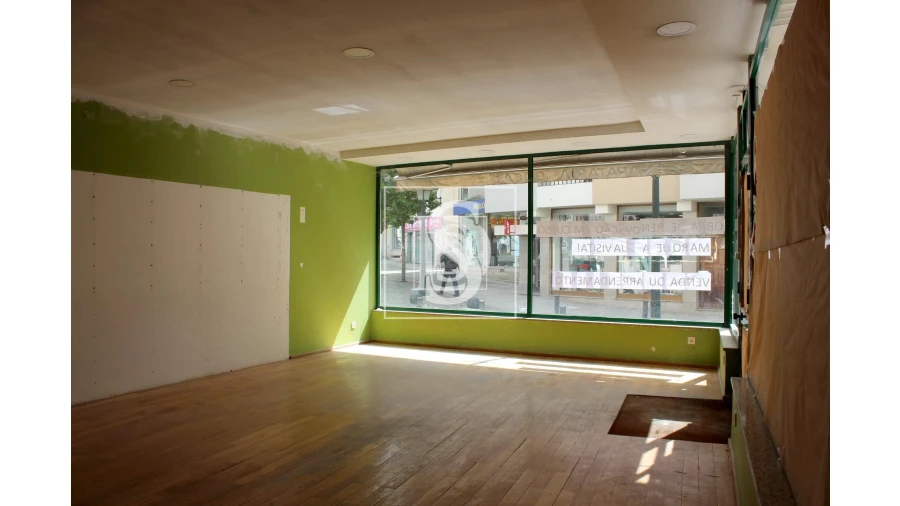 Negócio para Venda em Sé, Santa Maria e Meixedo Foto 5